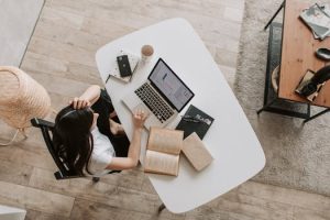 The Pros and Cons of Job Hopping